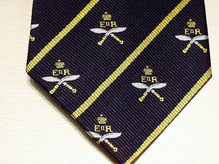 10th Queen's Own Gurkha Logistic Regiment silk tie - Click Image to Close