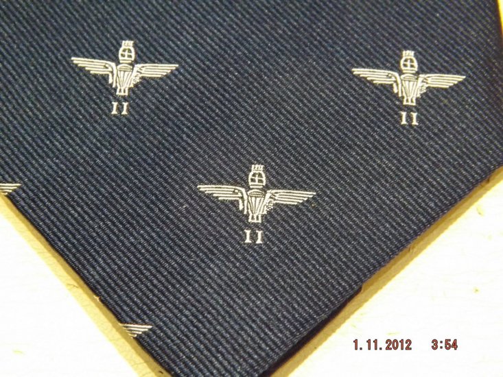 2nd Parachute Regiment silk crest tie - Click Image to Close