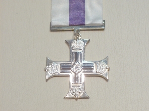 Military Cross George V full size copy medal - Click Image to Close
