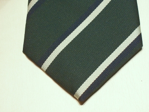 Queen's Own Highlanders polyester striped tie 102 - Click Image to Close