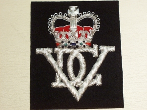 5th Royal Inniskilling Dragoon Guards (Cap Badge in Silver) blaz - Click Image to Close