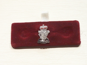 Royal Ulster Rifles lapel pin - Click Image to Close