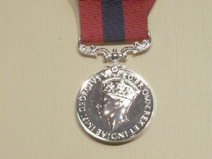 Distinguished Conduct Medal GV1 miniature medal - Click Image to Close