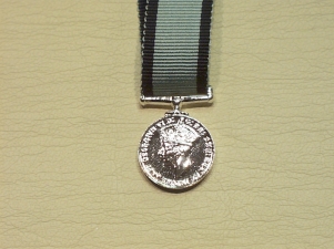 Conspicuous Gallantry Medal GV1 miniature medal - Click Image to Close