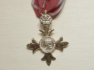 OBE (Military) full size copy medal - Click Image to Close