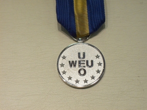 WEU/OEU full size medal - Click Image to Close
