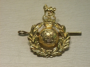 Royal Marines QC cap badge - Click Image to Close