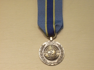 UNMONUC full size medal - Click Image to Close