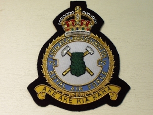 75 Squadron (New Zealand) KC blazer badge - Click Image to Close