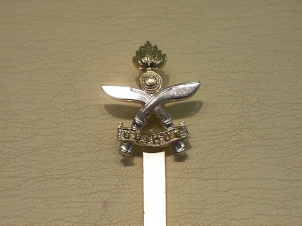 Gurkha Engineers anodised cap badge - Click Image to Close