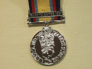 Gulf medal 1991 with bar full size medal - Click Image to Close