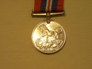 WW11 War original full size medal - Click Image to Close