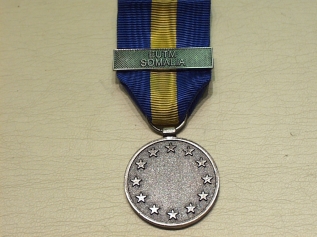 EU ESDP EUTM Somalia hq & forces miniature medal - Click Image to Close