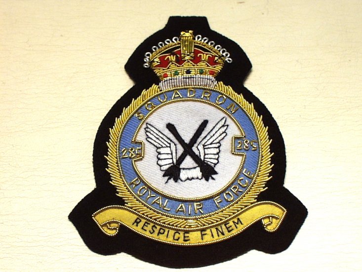 285 squadron RAF KC wire blazer badge - Click Image to Close