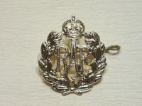 RAF KC cap badge