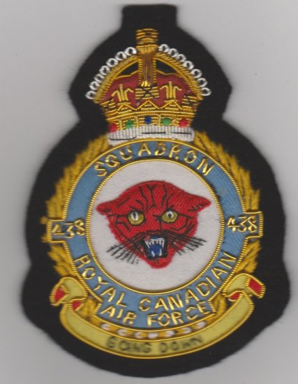 438 RCAF Squadron blazer badge - Click Image to Close