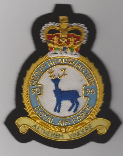 90 Group Headquarters RAF Queen's Crown blazer badge - Click Image to Close