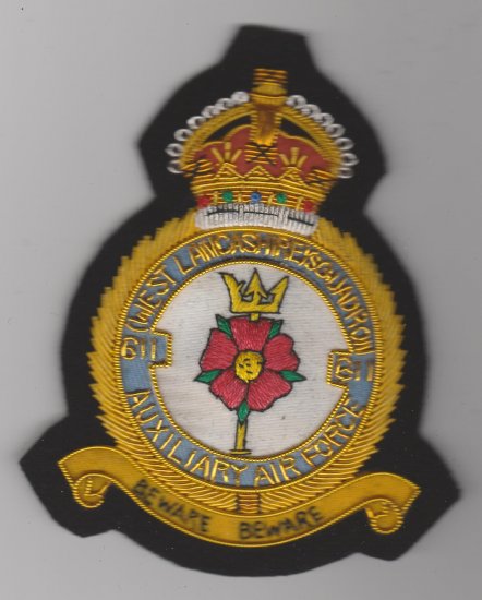 611 West Lancashire Aux. Squadron King's Crown blazer badge - Click Image to Close