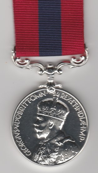 Distinguished Conduct medal GV crowned miniature medal - Click Image to Close