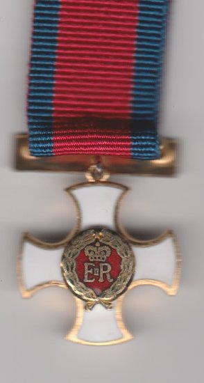 Distinguished Service Order Elizabeth II full size copy medal - Click Image to Close