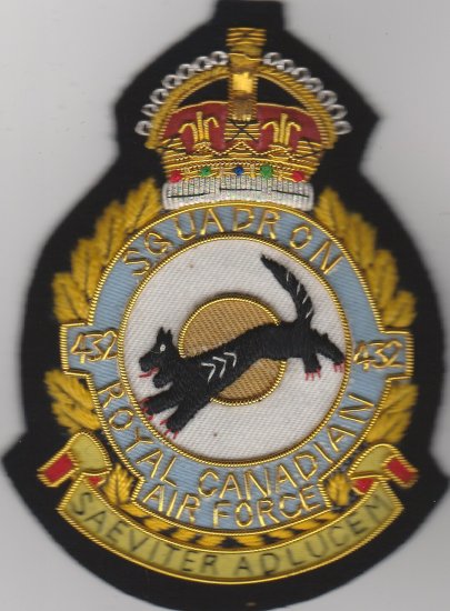 432 Squadron RCAF KC blazer badge - Click Image to Close