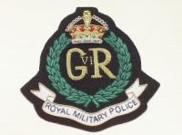 Royal Military Police Kings Crown blazer badge 149