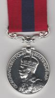 Distinguished Conduct medal GV crowned miniature medal