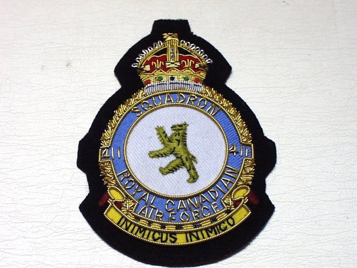 411 Squadron RCAF KC blazer badge - Click Image to Close