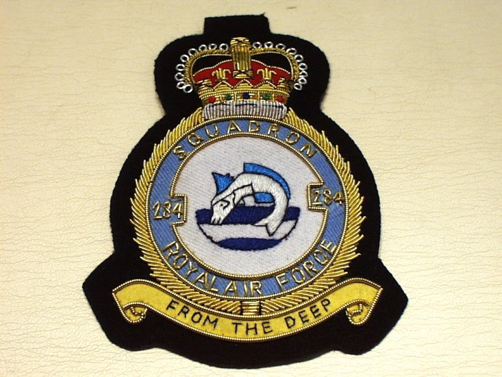 284 squadron RAF QC wire blazer badge - Click Image to Close