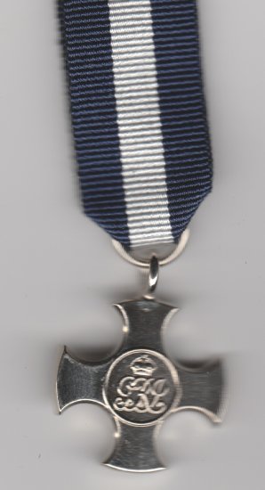 Distinguished Service Cross GV miniature medal - Click Image to Close