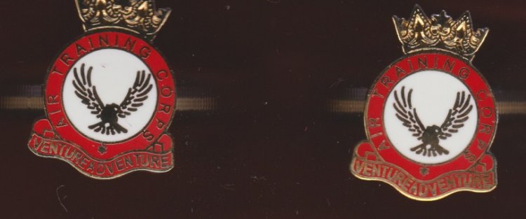 Air Training Corps enamelled cufflinks - Click Image to Close