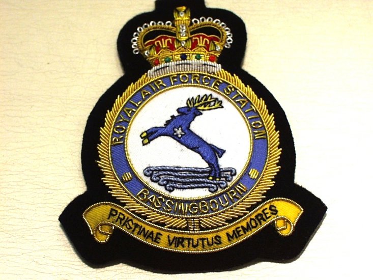 RAF Station Bassingbourn blazer badge - Click Image to Close