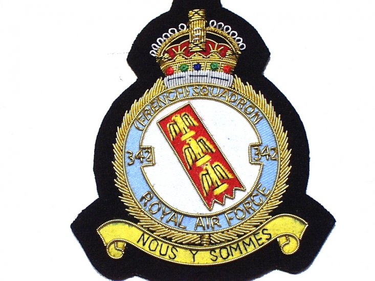 342 (French) Squadron RAF KC blazer badge - Click Image to Close