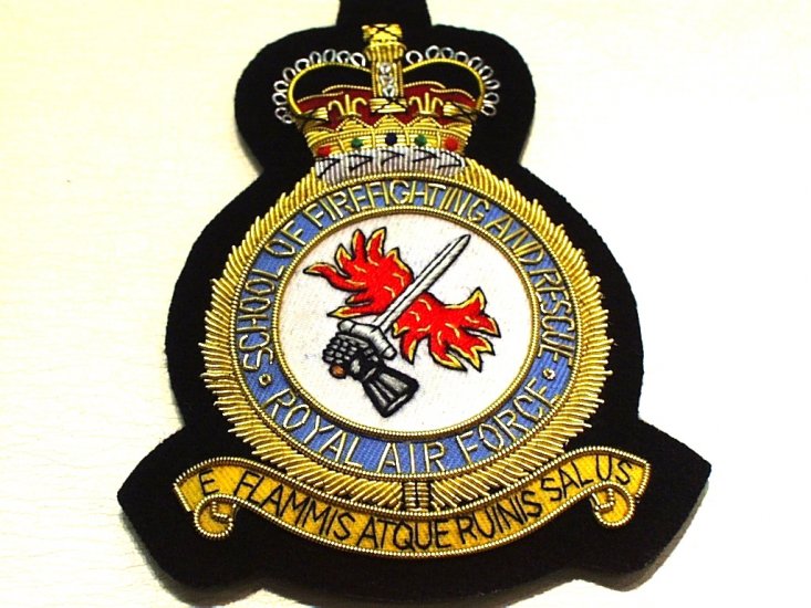 School of Firefighting and Rescue RAF blazer badge - Click Image to Close