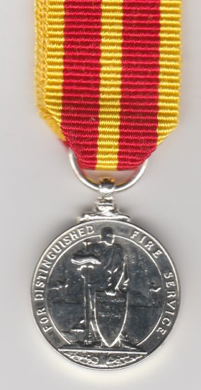 Queen's Fire Service Medal miniature medal - Click Image to Close