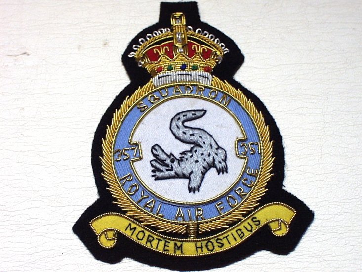 357 Squadron RAF KC blazer badge - Click Image to Close