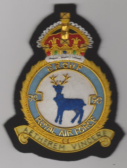 90 Group RAF King's Crown blazer badge - Click Image to Close