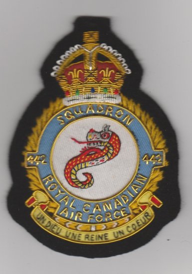442 RCAF KC Squadron blazer badge - Click Image to Close
