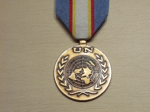 UN East Timor miniature medal - Click Image to Close