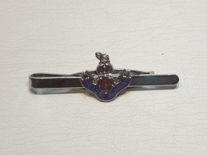 Loyal Regiment tie slide - Click Image to Close