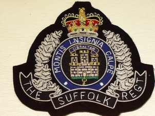 Suffolk Regiment QC blazer badge - Click Image to Close