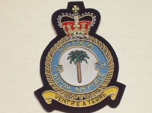 30 Squadron QC RAF blazer badge - Click Image to Close