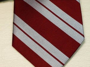 The Queens Royal Lancers Silk striped tie 81 BES - Click Image to Close