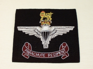 Parachute Regiment (With Scroll) Queens Crown blazer badge 97 - Click Image to Close