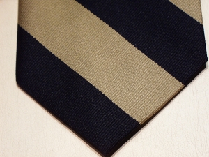 The Buffs (Royal East Kent Regiment) polyester striped tie 18 - Click Image to Close
