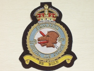 229 Squadron RAF Kings crown blazer badge - Click Image to Close