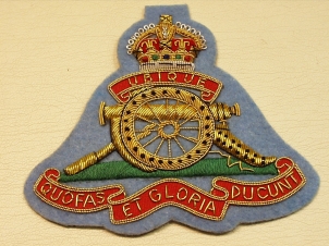 Royal Artillery Kings Crown on sky blue blazer badge 126 - Click Image to Close