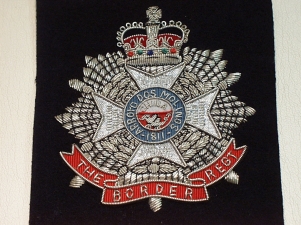 The Border Regiment Queens Crown blazer badge - Click Image to Close