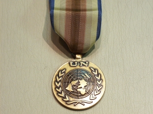 UN Yemen (UNYOM) full sized medal - Click Image to Close