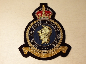 RAF Technical College blazer badge - Click Image to Close